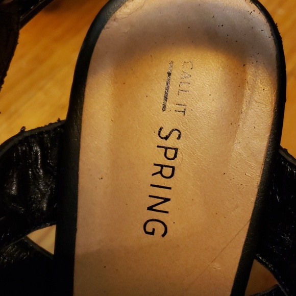 Call It Spring Platform Strappy Sandals Size 8 - Picture 7 of 8